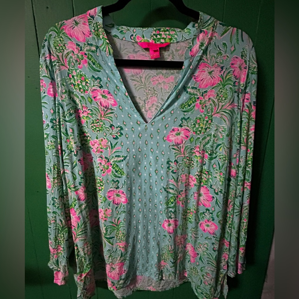 Lilly Pulitzer Blouse size XL